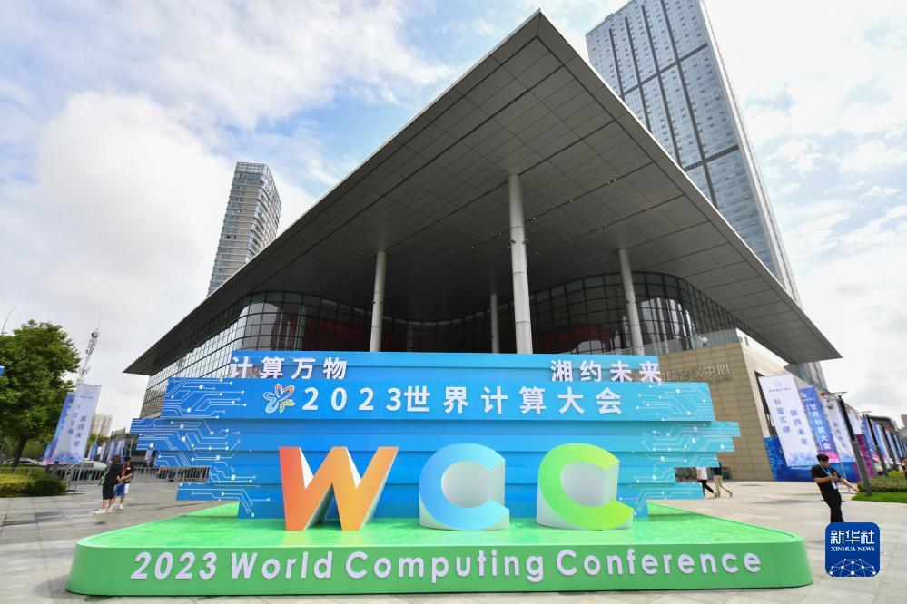 手机港式五张哪个棋牌可以玩